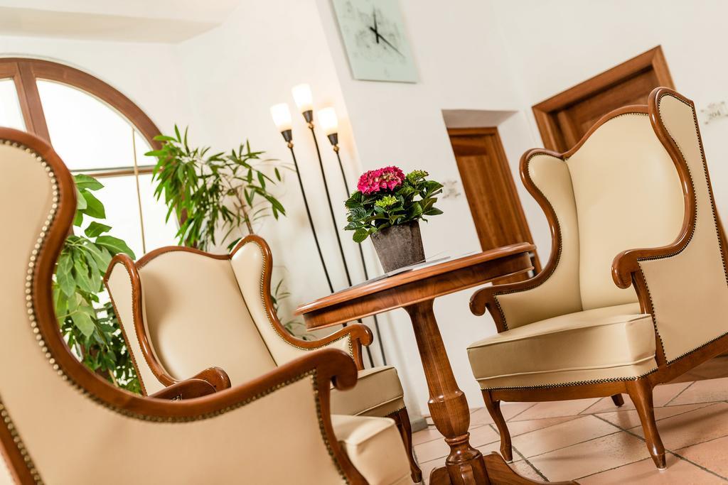 Hotel Restaurant Lilie Vipiteno Dış mekan fotoğraf